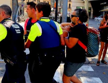 Ισλαμικός τρόμος στην Βαρκελώνη: 14 νεκροί και 80 τραυματίες από επίθεση - Και Έλληνες ανάμεσά τους (φωτό, βίντεο) (upd)